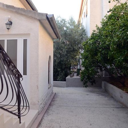 Dvosoban Apartman U Centru Grada Biograd Na Moru Extérieur photo
