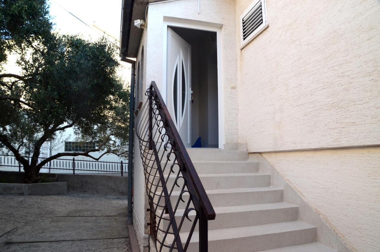 Dvosoban Apartman U Centru Grada Biograd Na Moru Extérieur photo